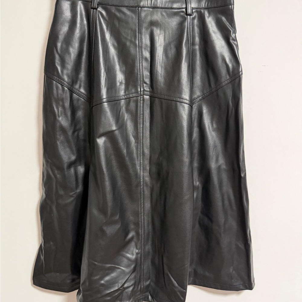 Gorgeous Sam Edelman Black A-Line Vegan Leather Skirt NWOT - Picture 6 of 16
